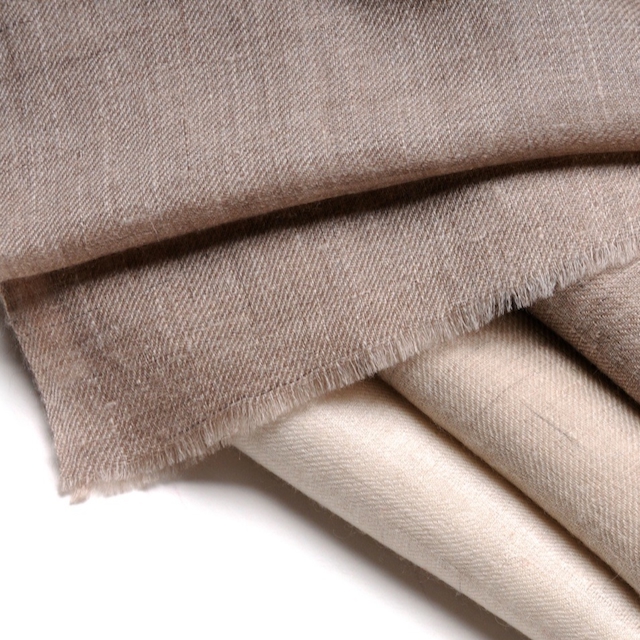 this handwoven cashmere pashmina shawl has been made with the finest sustainable cashmere from the Himalayas